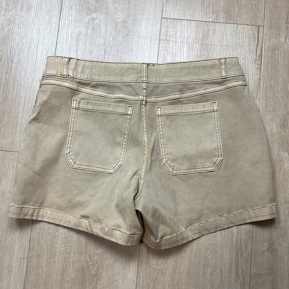 SPANX Stretch Twill Pull-on Shorts 5" in Almond/khaki, XL 1380 - Picture 6 of 8